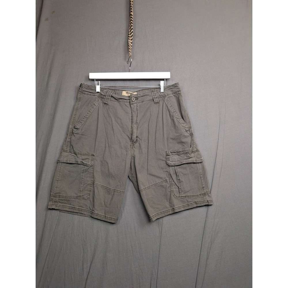 Wrangler Mens Gray Cargo Shorts Size 36